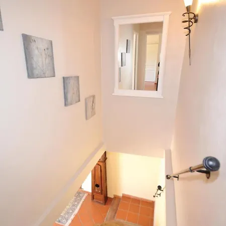 4 Bedroom In S,quentin-la-poterie *
